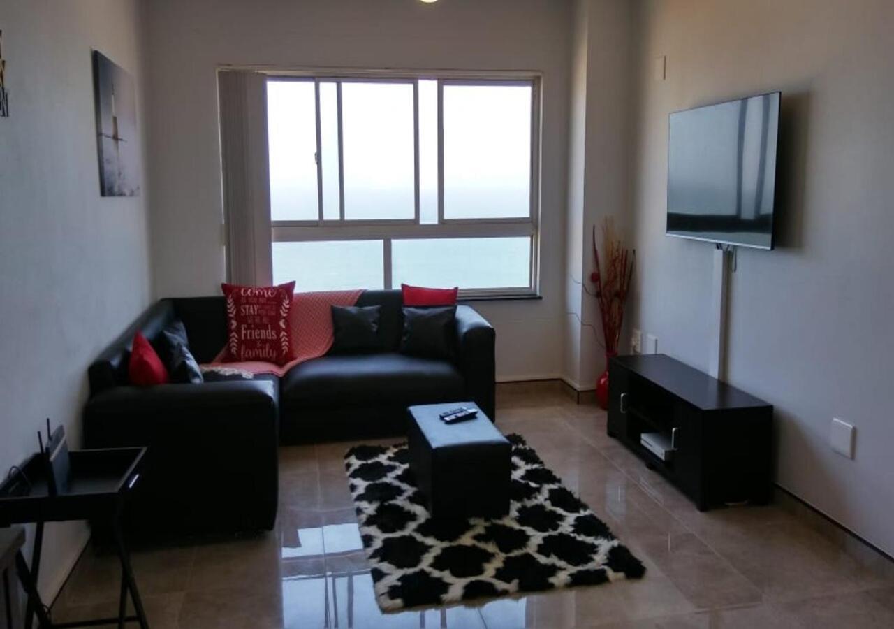 Sea Views At High Tide 1803 Apartment Amanzimtoti Luaran gambar