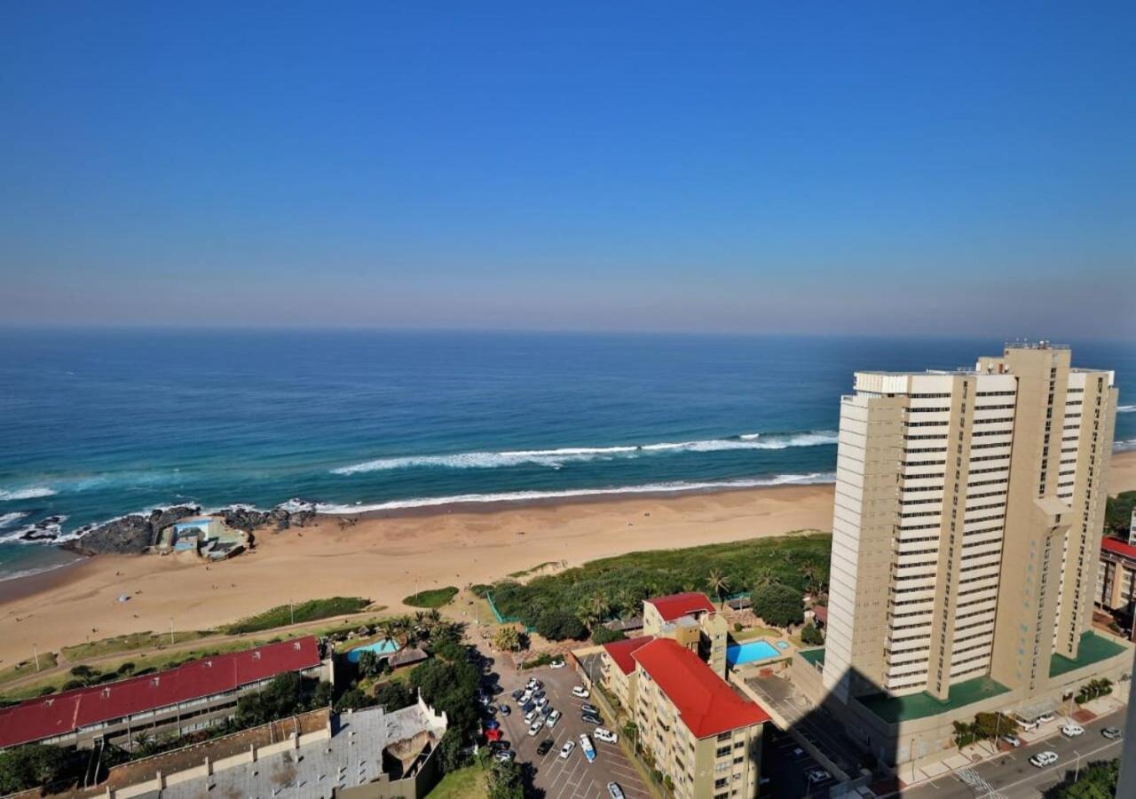 Sea Views At High Tide 1803 Apartment Amanzimtoti Luaran gambar