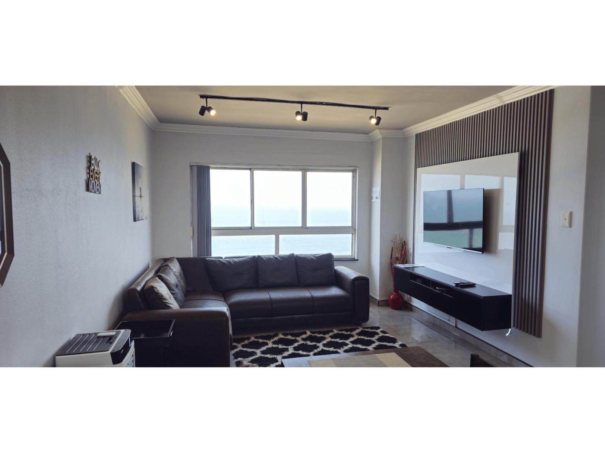 Sea Views At High Tide 1803 Apartment Amanzimtoti Luaran gambar